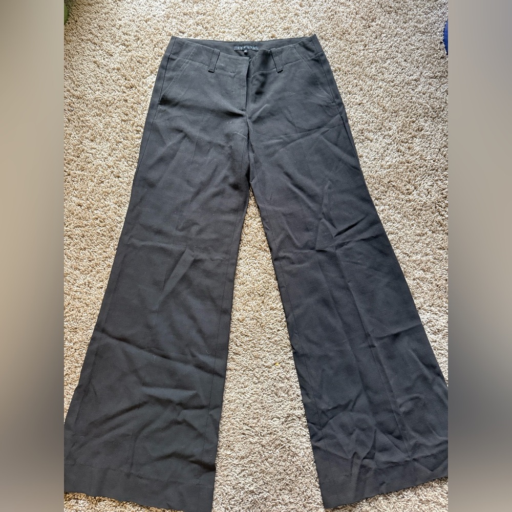 Theory low rise wide leg linen pants